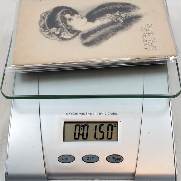 Junk Drawer Lot of 8 Vtg Christmas Postcards Holiday 5.5" x 3.5" - Picture 5 of 5